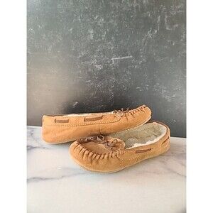 Target Kids Slippers Size M(2/3), USED